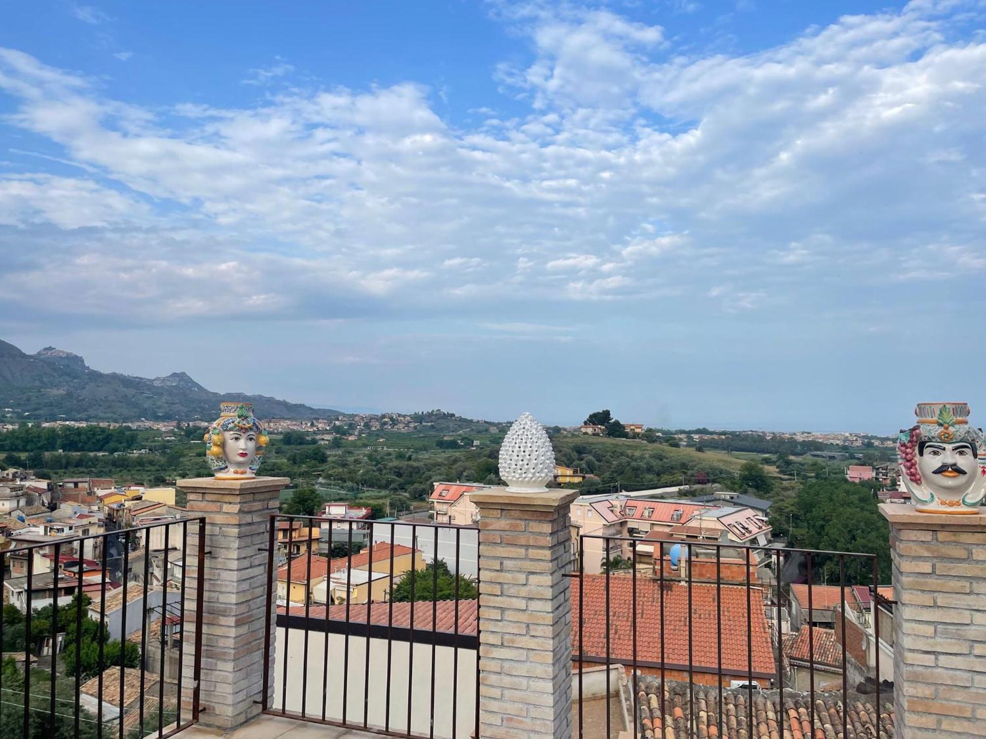 Bed And Relax-Il Maniero Bed and Breakfast Calatabiano Εξωτερικό φωτογραφία
