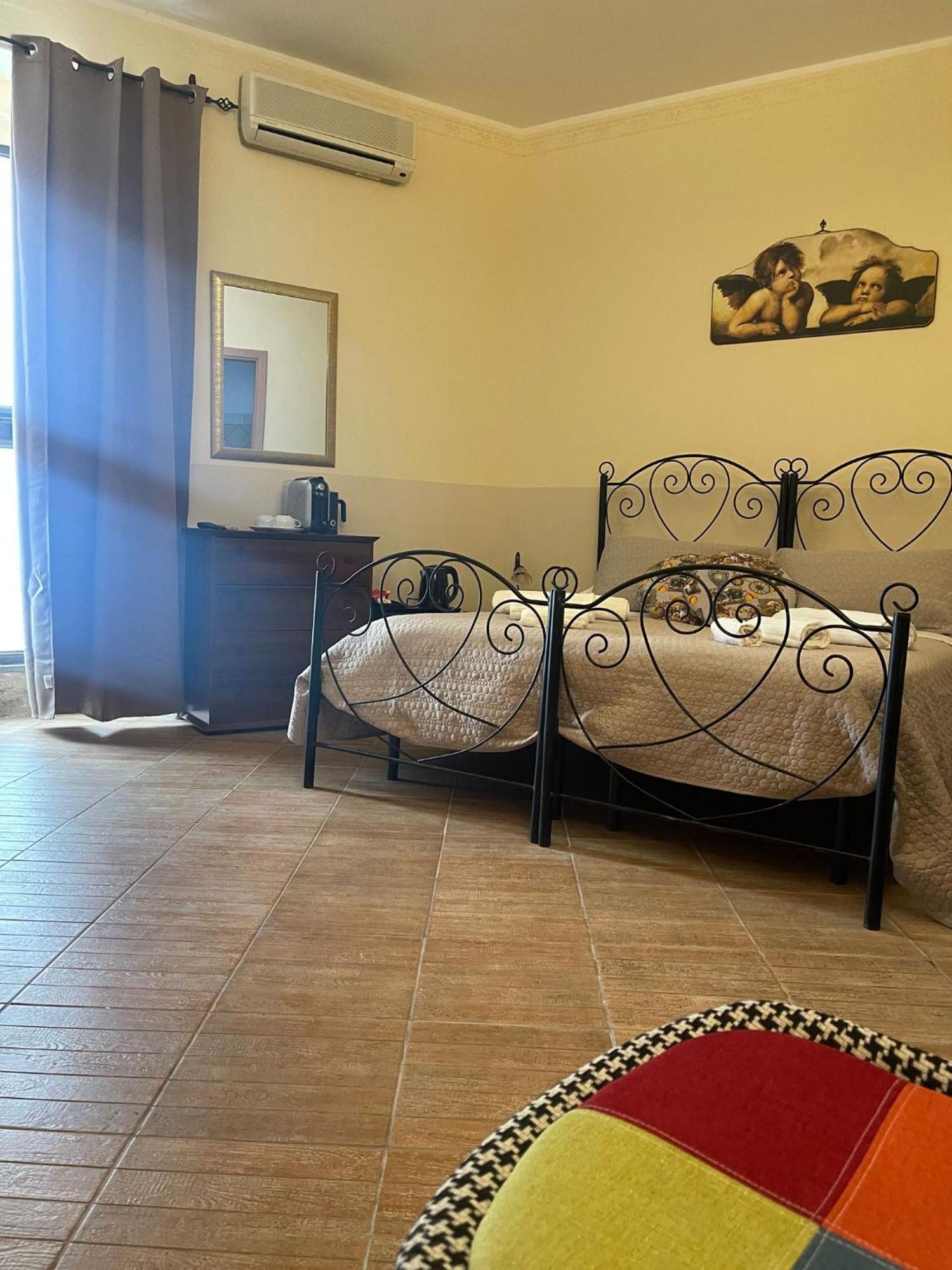 Bed And Relax-Il Maniero Bed and Breakfast Calatabiano Εξωτερικό φωτογραφία