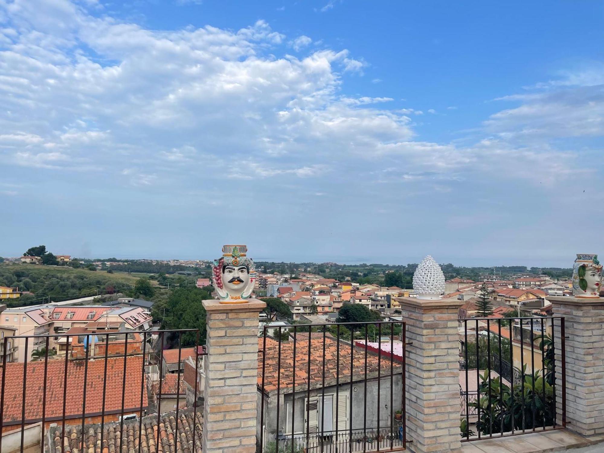 Bed And Relax-Il Maniero Bed and Breakfast Calatabiano Εξωτερικό φωτογραφία
