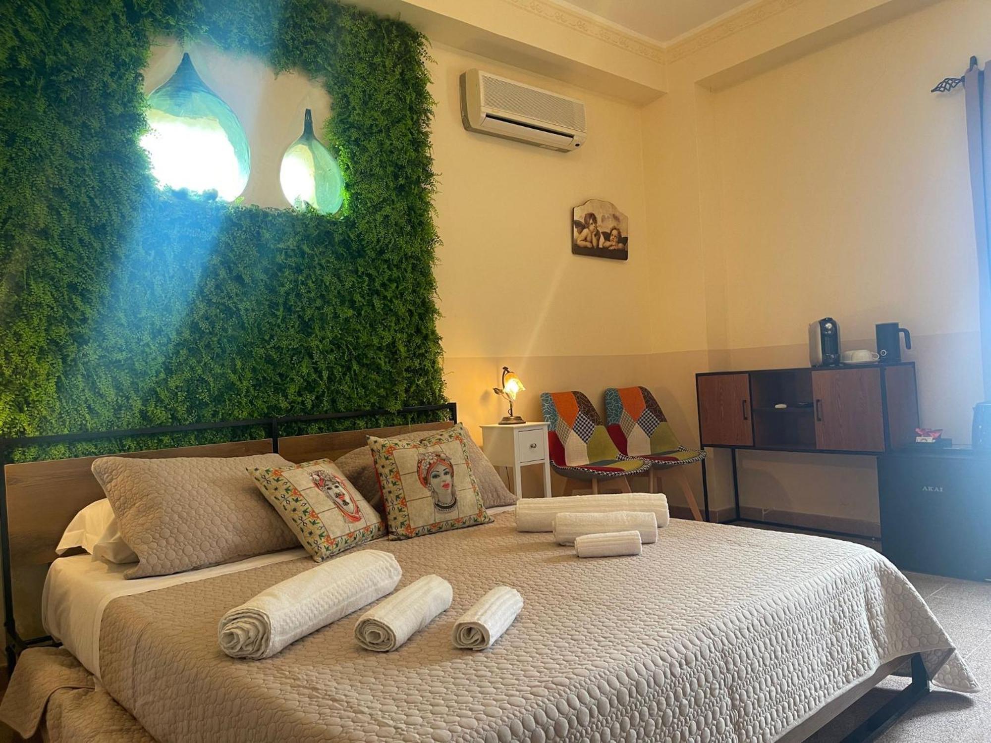Bed And Relax-Il Maniero Bed and Breakfast Calatabiano Εξωτερικό φωτογραφία